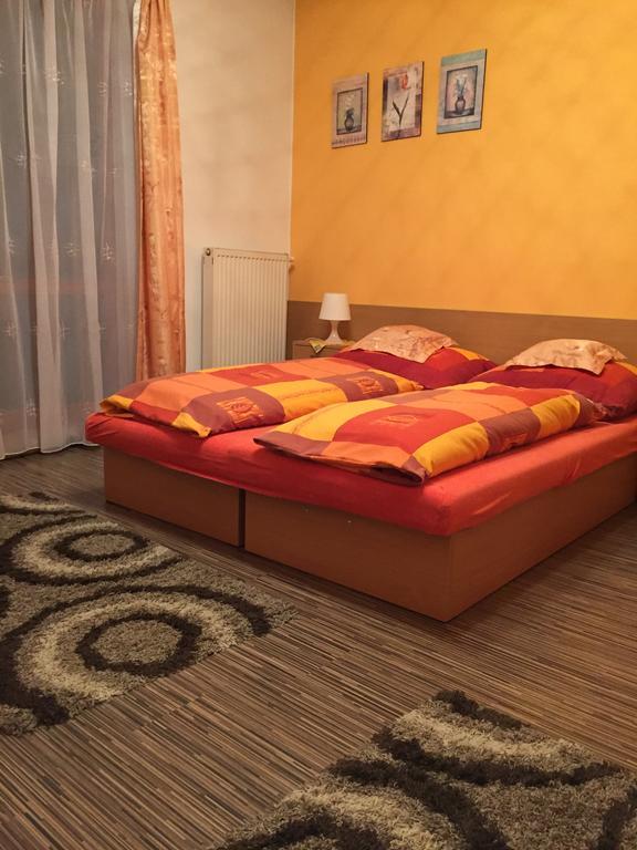 Villa Elena Смижаны Экстерьер фото